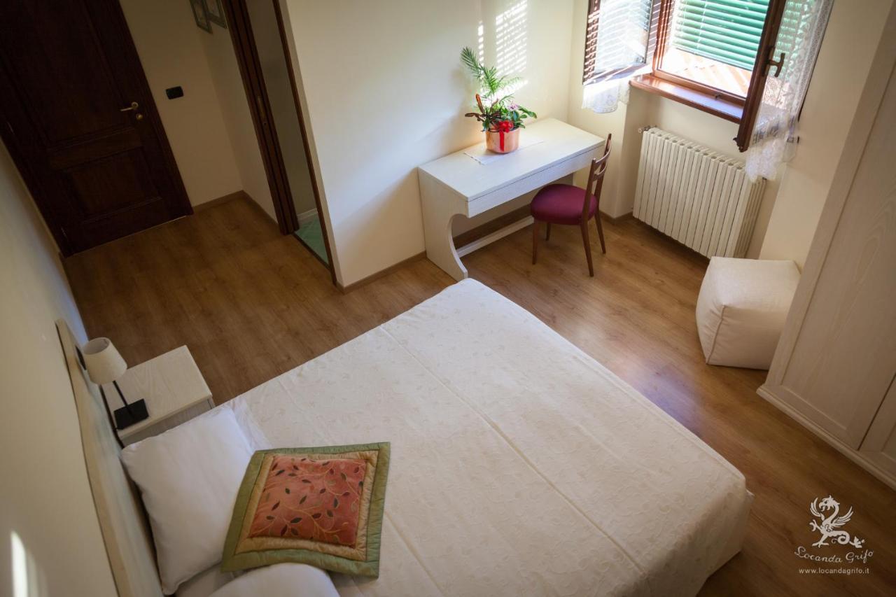 Il Grifo Bed and Breakfast Lenno Εξωτερικό φωτογραφία