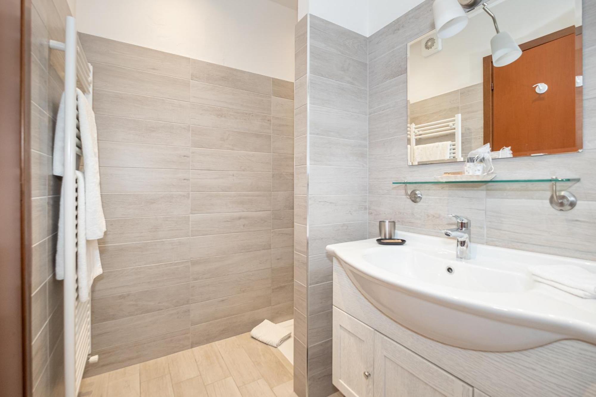 Il Grifo Bed and Breakfast Lenno Εξωτερικό φωτογραφία