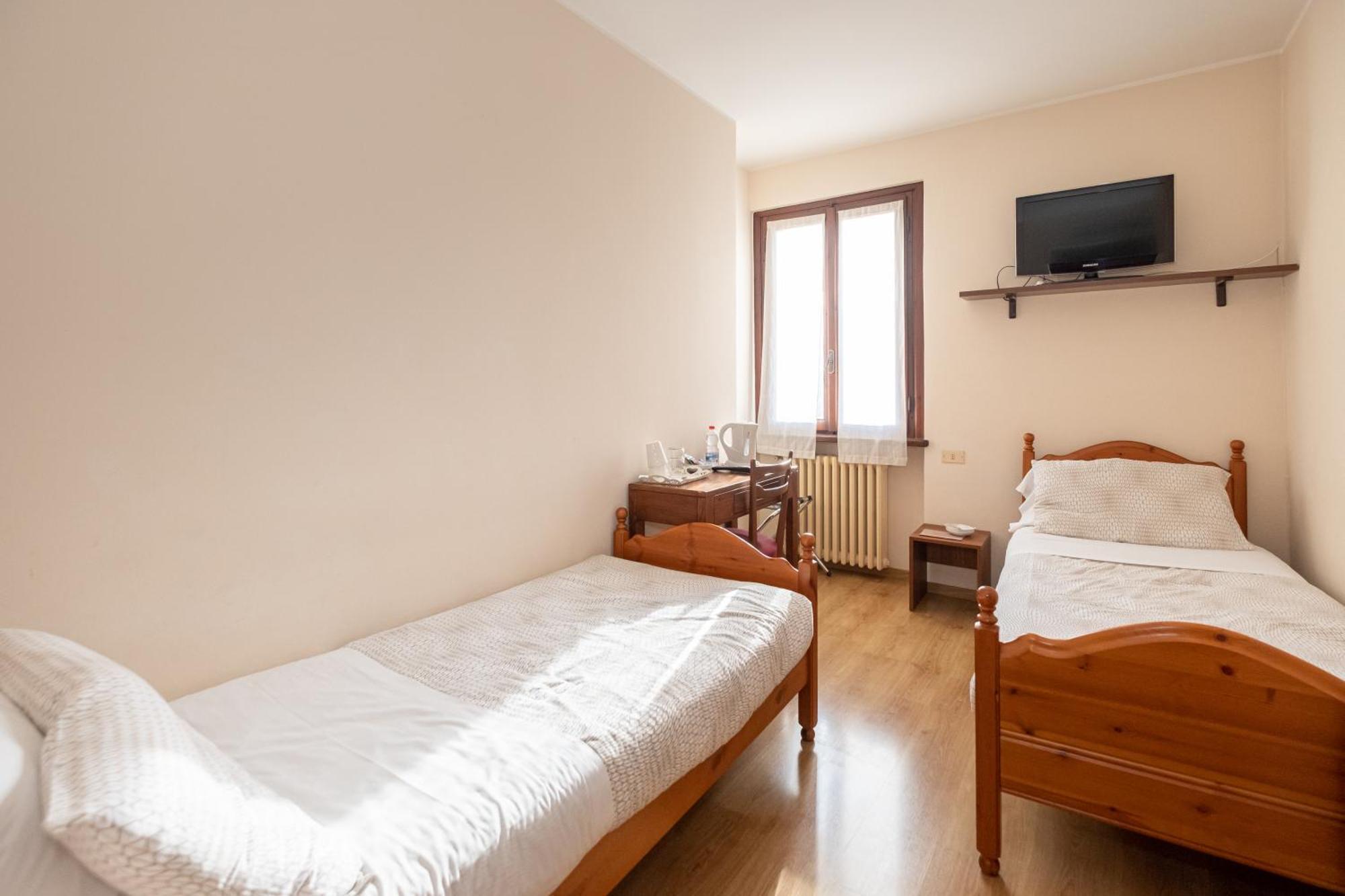 Il Grifo Bed and Breakfast Lenno Εξωτερικό φωτογραφία